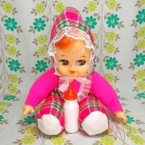 レトロポップ 可愛い赤ちゃんの抱き人形 おしゃぶり