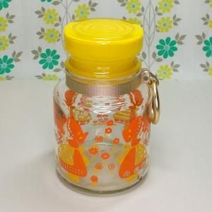 レトロポップ ガラス製 女の子と花柄 ホームジャー 花つみ 吊り手バンド付き