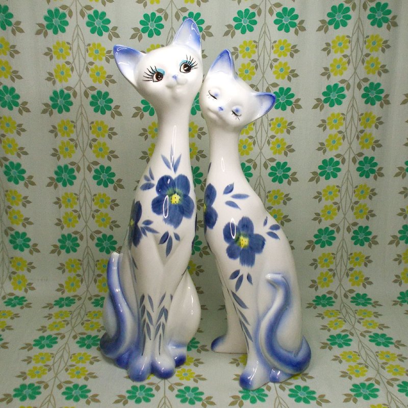 海外最新 リトアニアの陶器の猫オブジェ（ホワイト・ねそべり）1 北欧 ...