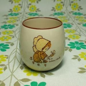 レトロファンシー BETSEY CHARMER 湯呑み 花を摘む女の子