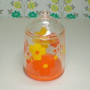 レトロプラスチック オレンジ×イエロー花柄 フタ付き容器 ポット オレンジ