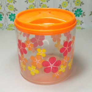 レトロプラスチック 花柄 蓋付き容器 オレンジ