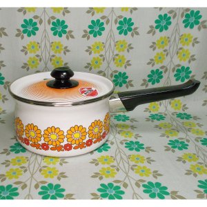 レトロポップ オレンジ花柄 ホーロー製 片手鍋 18cm ピコフラワー