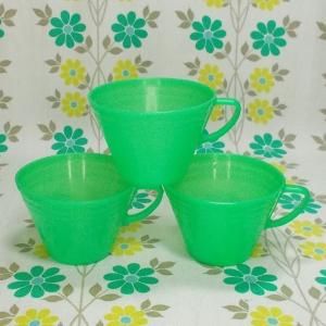 レトロプラスチック プラコップ 3Pセット グリーン