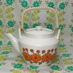 レトロポップ 陶器製 オレンジ花柄 急須