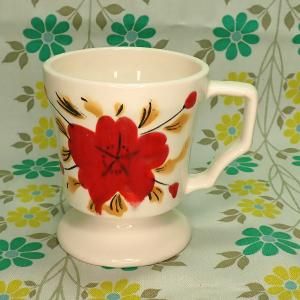 レトロポップ 陶器製 マグカップ 花柄 赤