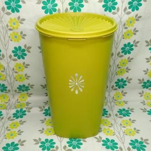 オールドタッパーウェア マキシクイーンデコレーター（アボカド