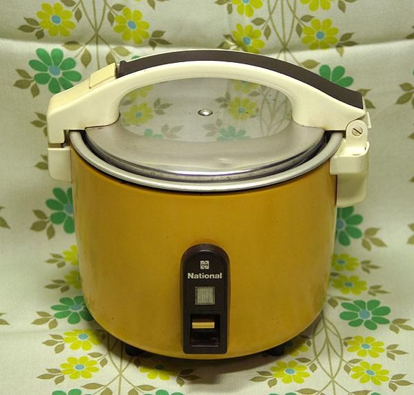 昭和のナショナル電気炊飯器 - 調理器具