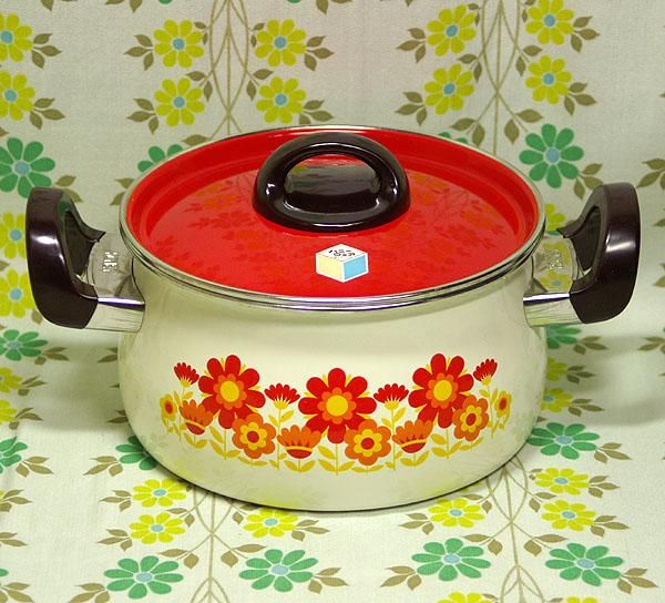 レトロポップ 花柄 ホーロー両手鍋 サンフラワー 22cm - USA＆レトロ