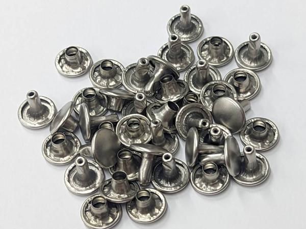 両面カシメ 中 マットニッケル φ9mm｜足の長さ7.2mm（全長8.7mm