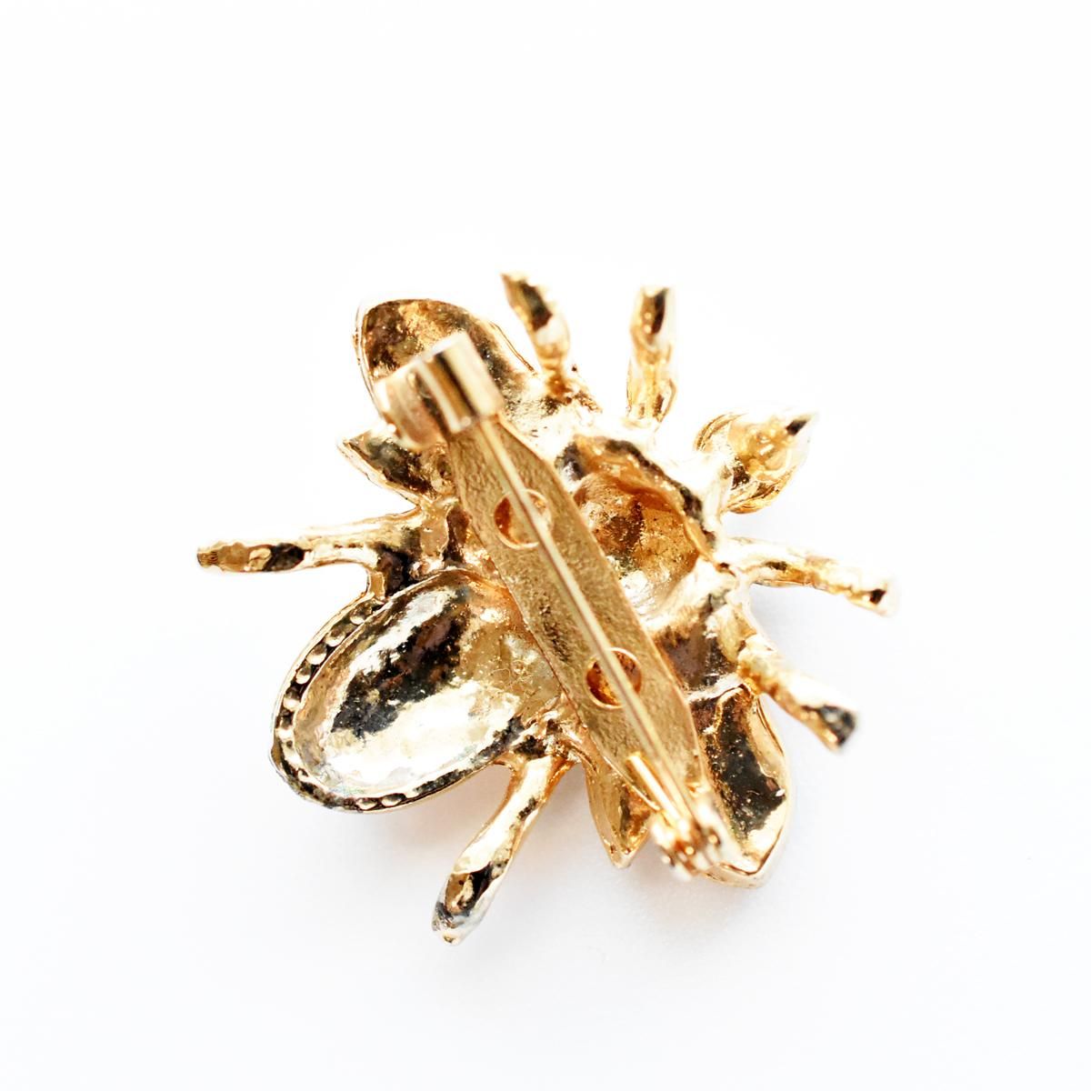 Vintage 1960's wing insect motif rhinestone brooch