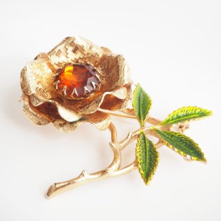 Vintage 1960's gold orange flower motif brooch