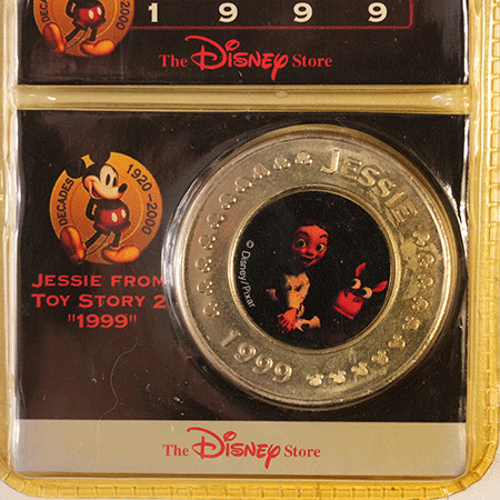 THE DISNEY DECADES COINS・ジェシー・高さ約16cm - プロレスマスク・グッズ等の専門店【デポマート  －DEPOMART－】です。 人気の商品からレアな商品まで当店独自の商品展開にて皆様をお待ちしております。