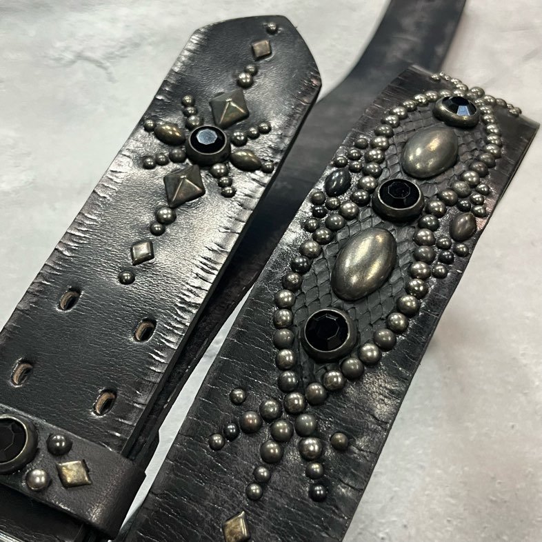 42mm Width Vintage Leather Guitar Strap / Vintage Spots Design  002（Black-AQ）】（SUGIZO Model) - Modern Pirates Online Store