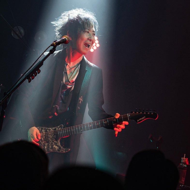 新古品！ストラップ＊タテ柄＊黒＆グレー＊着物＊トールサイズ＊１６８ｃｍ＊裄７２ 楽天市場】福岡県伝統工芸品 博多織小物献上柄 ネックストラップ 黒