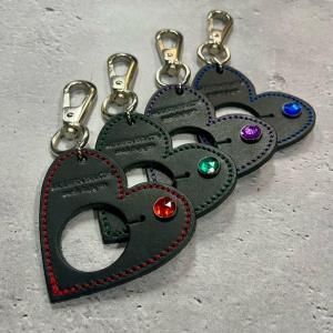  Heart Leather Pet Bottle Holder 