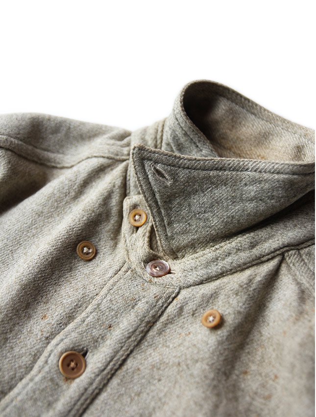 30s WOOL PULLOVER HIDDEN BUTTON DOWN SHIRTS WITH CHIN STRAP