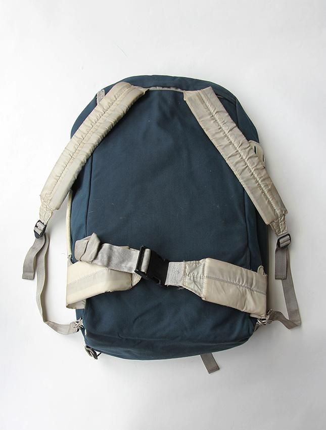 OLD EASTPAK BACKPAK - MATIN, VINTAGE OUTFITTERS ビンテージ