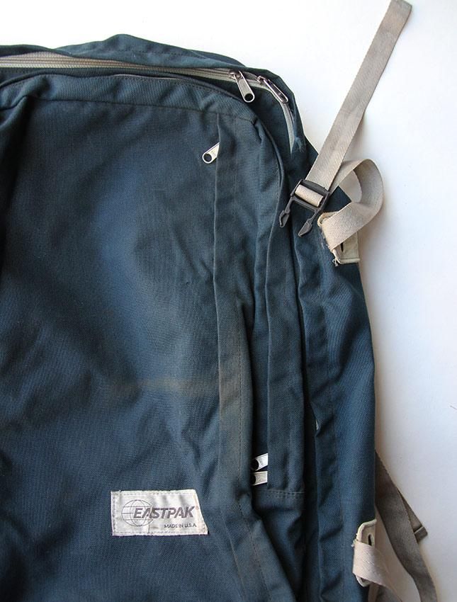 OLD EASTPAK BACKPAK - MATIN, VINTAGE OUTFITTERS ビンテージ