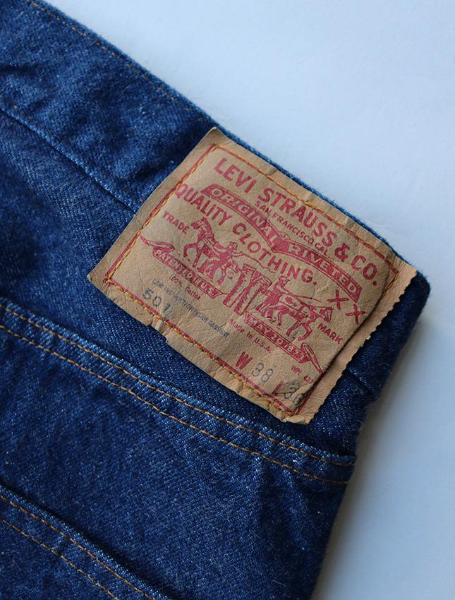 80s LEVIS 501 RED LINE SIZE W38 - MATIN, VINTAGE OUTFITTERS