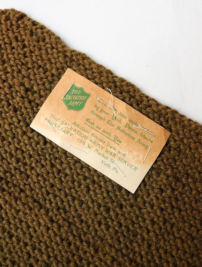 NOS WW2 AMERICAN RED CROSS WOOL MUFFLER MADE BY SALVATION