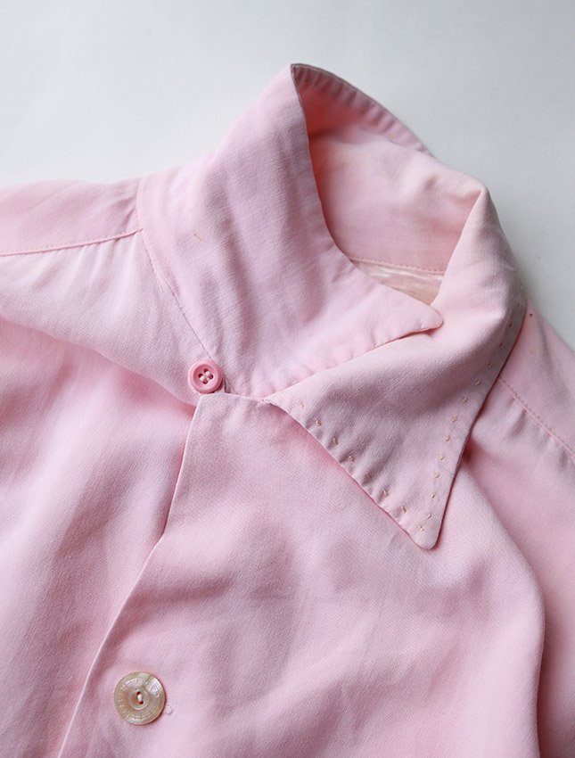 50s PILGRIM LOOP COLLAR RAYON SHIRT PINK COLOR SIZE 15 1/2 - MATIN