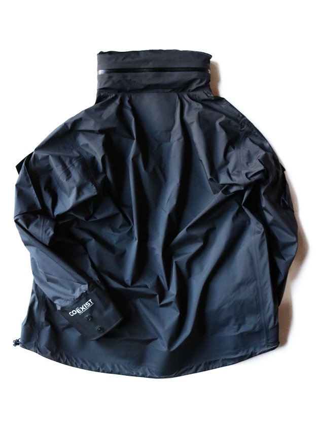 ＼30％オフ／COMFY OUTDOOR GARMENT PHANTOM SHELL