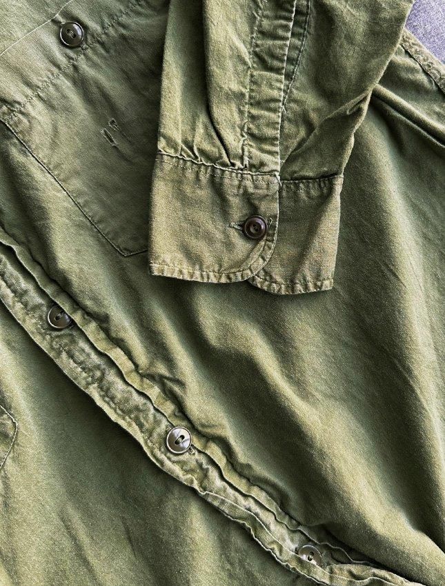 40s 50s USNAVY ビンテージ　オリーブグリーン 40s US NAVY UTILITY SHIRT | COTTON POPLIN SIZE ML - MATIN