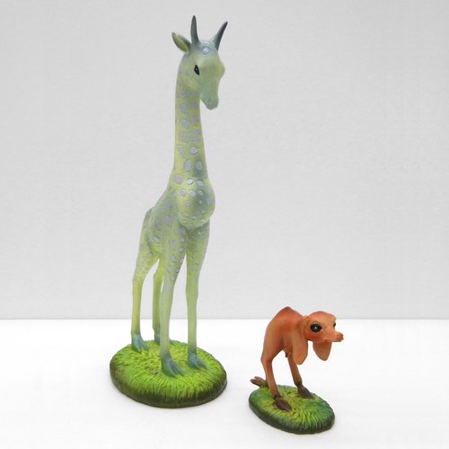 リフティング・イメージ ボス “Giraffe & Two legged dog”（JB31 