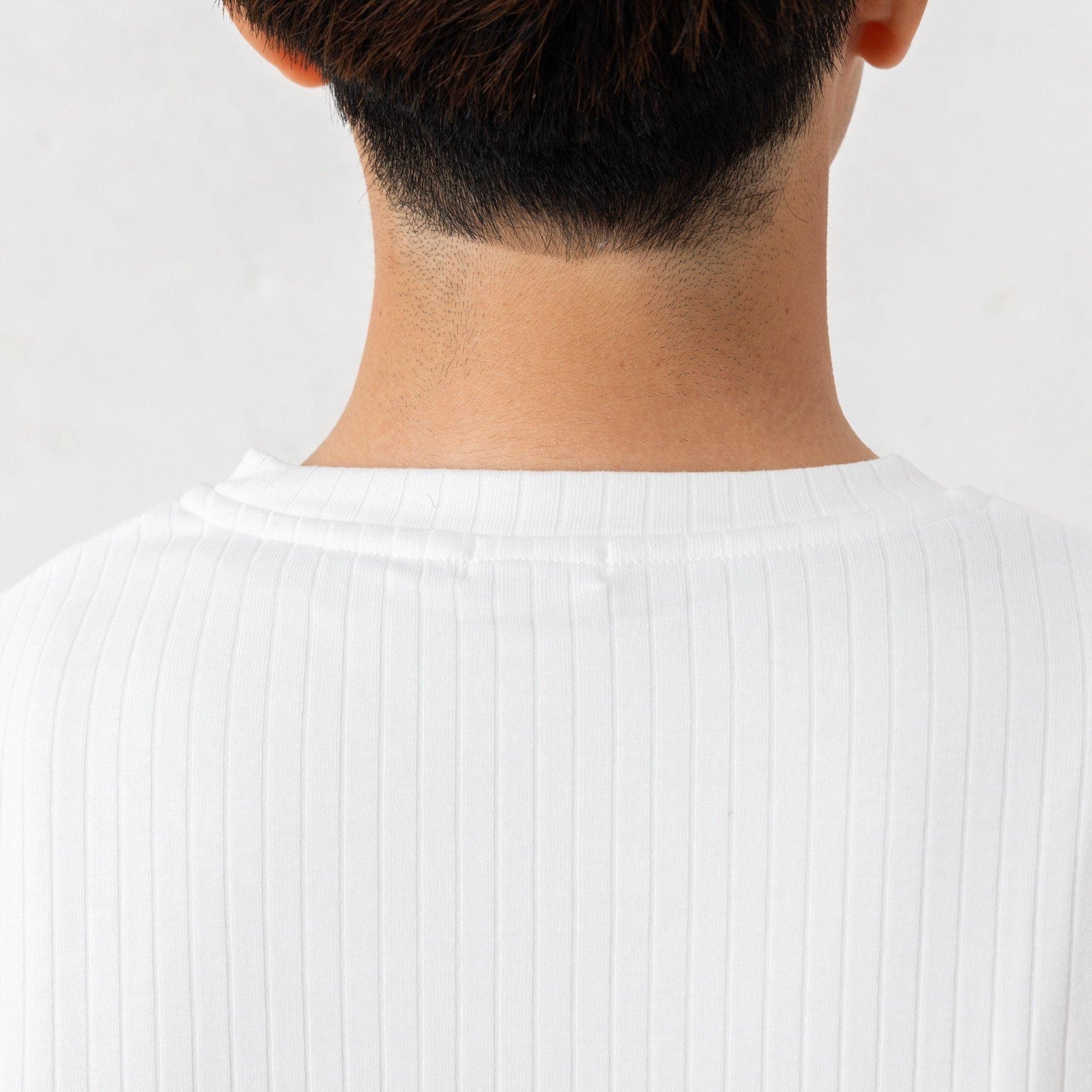 ROKU Vネック プリーツシャツ ホワイト FREE 日本製 ROKU Vネック プリーツシャツ ホワイト FREE 日本製 - メルカリ