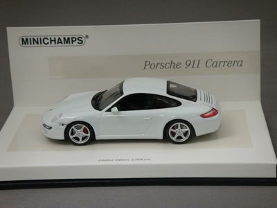 1/43 ミニチャンプス ポルシェ 911 カレラ 2004 （ホワイト