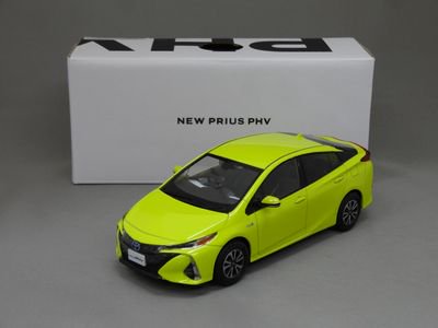 1/30 トヨタ NEW プリウス PHV （サーモテクト ライムグリーン 