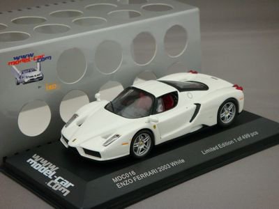 1/43 イクソ エンツォ フェラーリ 2003 （ホワイト） Limited Edition