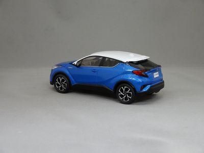 C-HR ミニカー　等　まとめ売り Amazon | TOYOTA特注 1/18 トヨタ C-HR (イエロー) 2021