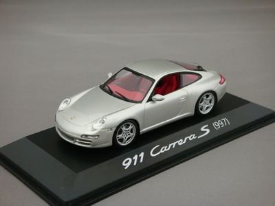 1/43 特注 ミニチャンプス ポルシェ 911(992) カレラ S シルバー