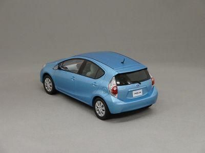 Amazon | 1/30 ミニカー アクア AQUA 前期 カラーサンプル