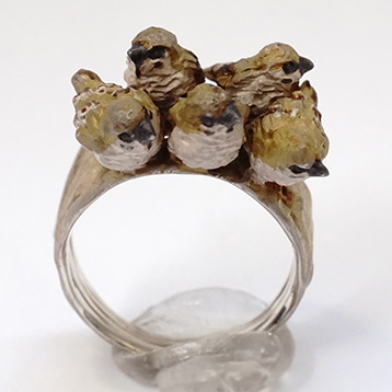 DECOvienya おしくらスズメリング （アクセサリー）