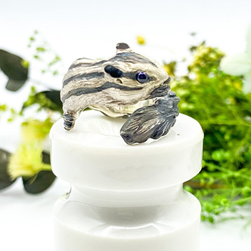 DECOvienya シマリスのリング[シルバー]（アクセサリー）