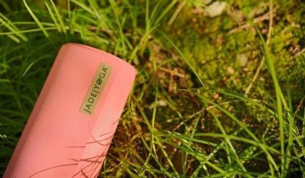 【人気!】やさしいピンクカラーの限定マット、入荷しました!