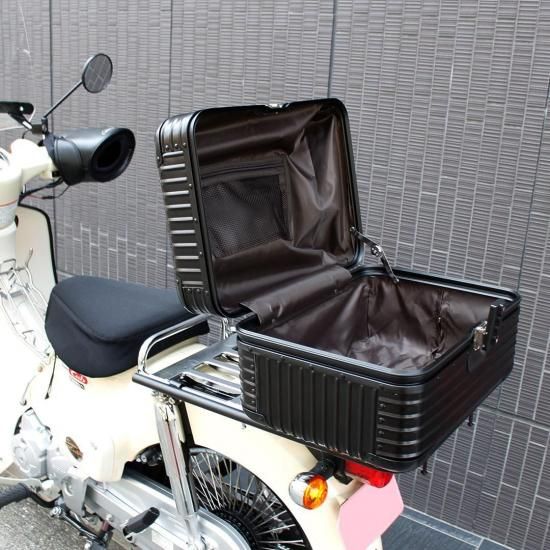 RIMOWA風 アルミリアボックス 42L | 2色展開 - 輸入バイクパーツ卸