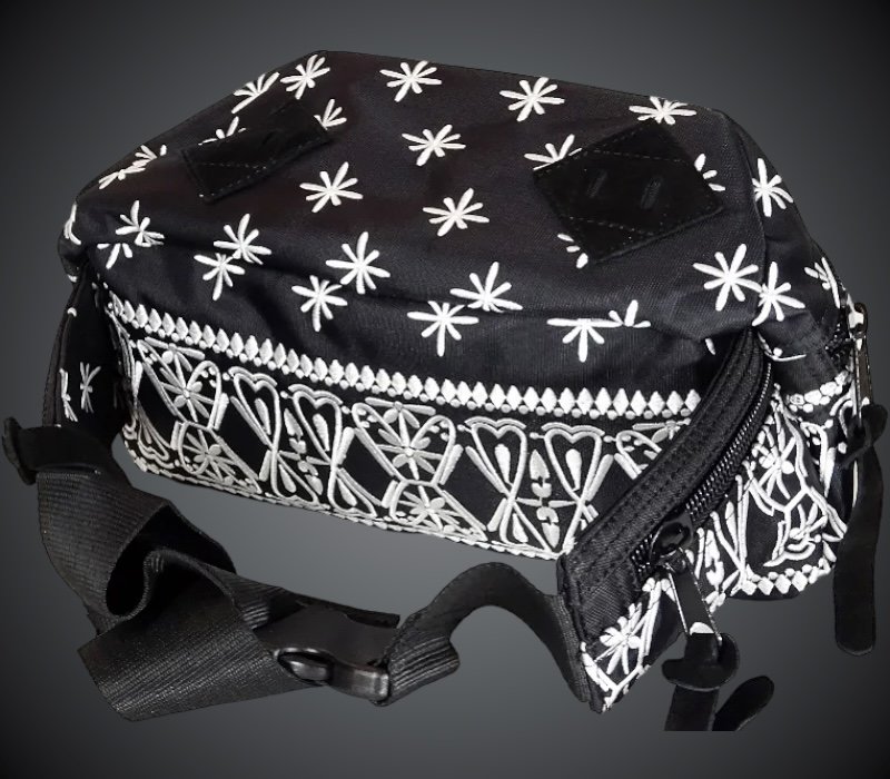 KUSTOMSTYLE BANDANA MESSENGER BAG - ショルダーバッグ