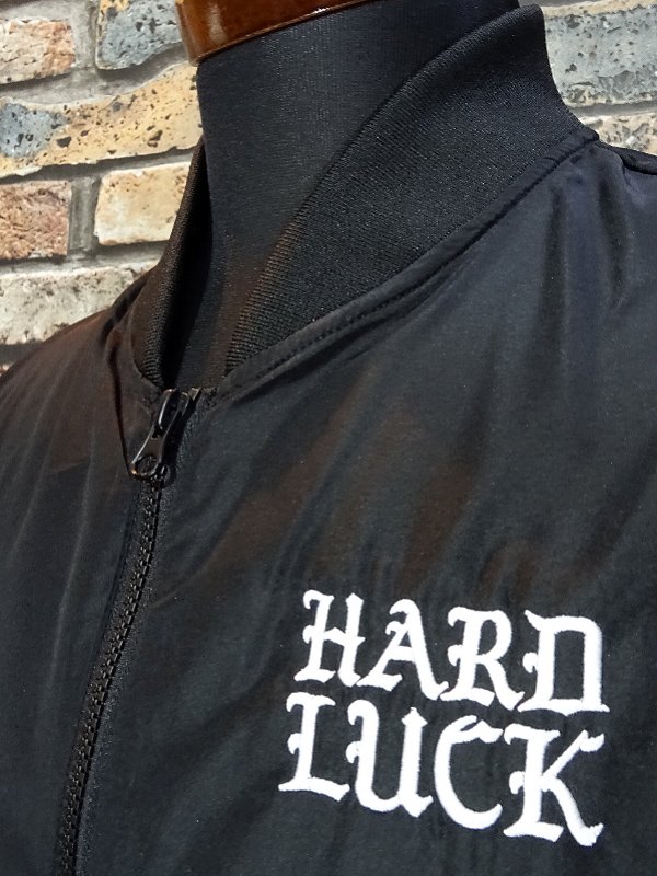 HARD LUCK ハードラック ジャケット (BOMBER JACKET) カラー：ブラック- アメリカ西海岸系  ストリートカルチャーファッションのセレクトショップZAPです。Kustomstyle.RealMinority.PARASITE.OG  Classix.PAWN.FUCT.REBEL8.など全国的にも取扱が少なく希少性の高い、国内外 ...