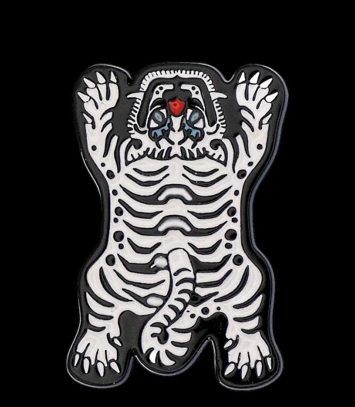 tap27 タテオシアン ピンズ/ピンバッジ シルバー TIGER トラ/虎/寅 Sumatran tiger conservation | ZSL