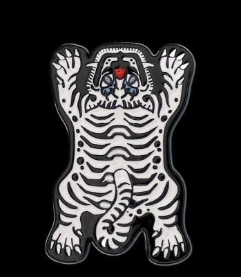 TIBETAN TIGER PINS  ԥХå 35mm24mm 顼ۥ磻
