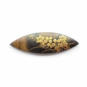 おしゃれで可愛い蒔絵の帯留め 着物好きの方へのプレゼントにもおすすめ