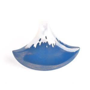 富士山蒔絵 白蝶貝ピンブローチ（型）