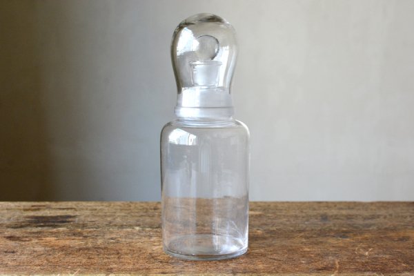 蓋付ガラス薬瓶【A】 - ANTIQUE belle WEB SHOP
