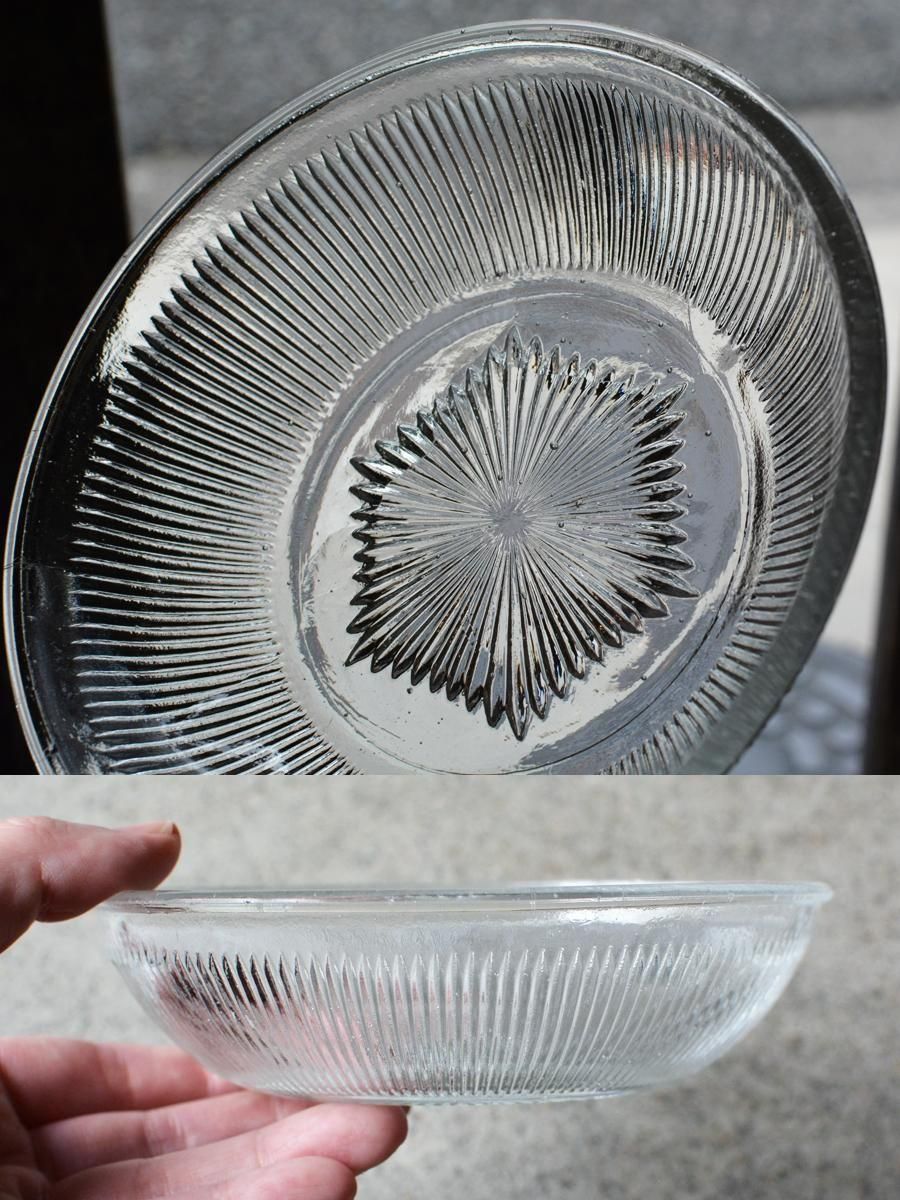 独60年代　EEA Leuchten ヴィンテージ・プレスガラスとストリングス プレスガラス小鉢 - ANTIQUE belle WEB SHOP