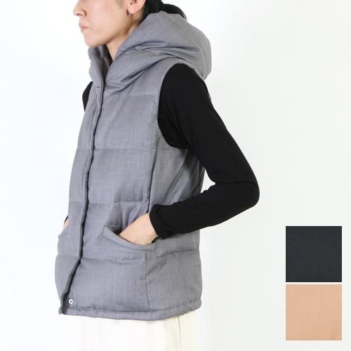 Audrey and John Wad (オードリーアンドジョンワッド) フーデット