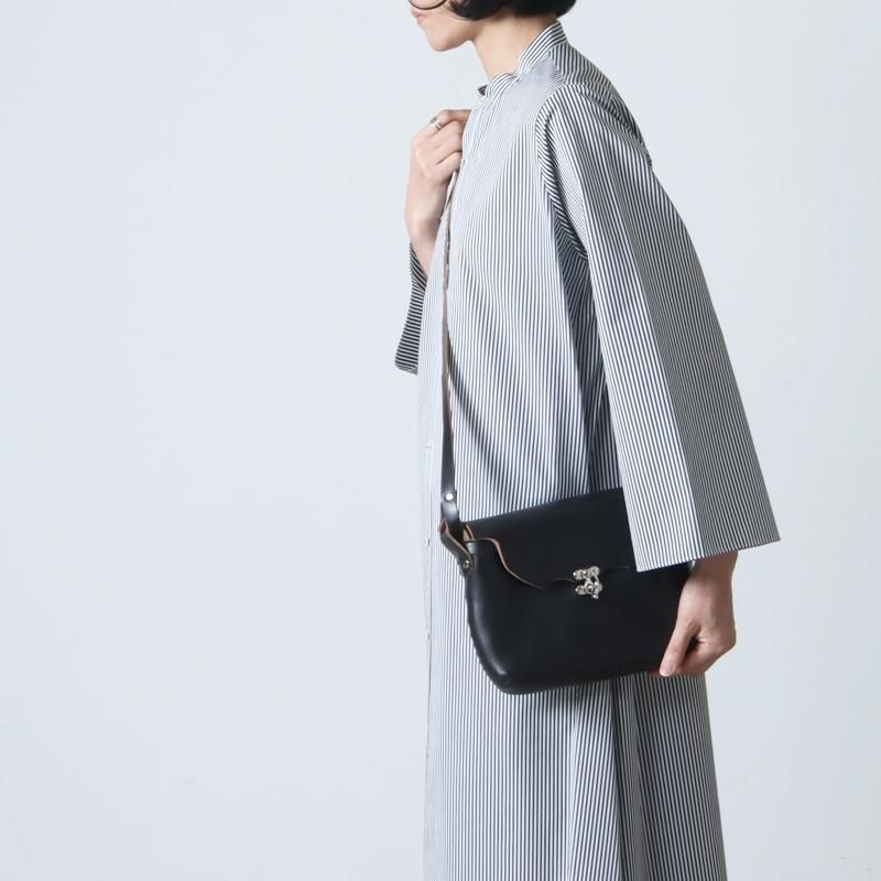 FERNAND LEATHER ～Kelly Pouch S～ : CHARCOAL*GREEN BLOG NEWS